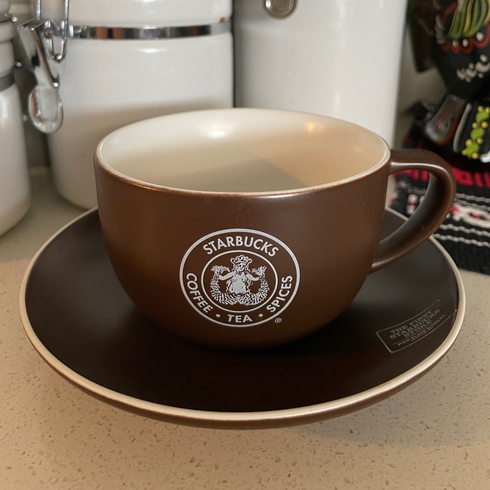 2008 First Starbucks Store Coffee Pike Place Market Cup & Saucer Set